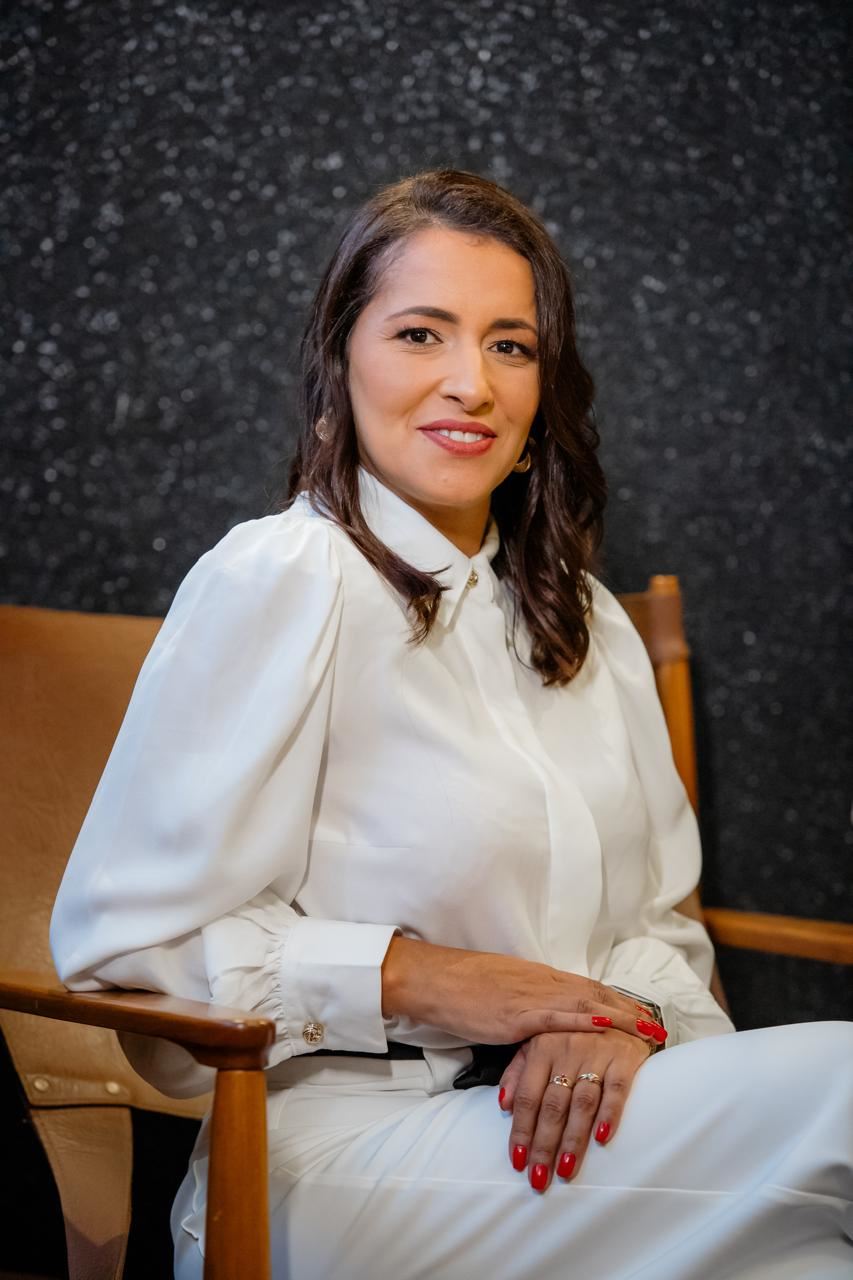 Dra. Patrícia Lima